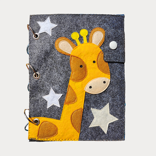 Voorpagina Giraffe | Donkere achtergrond